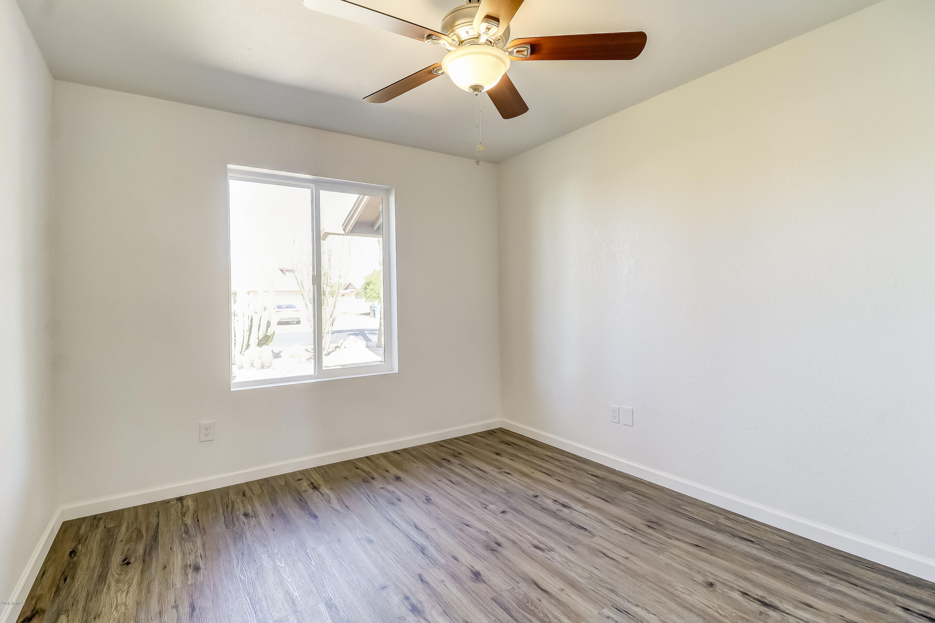 3933 West Phelps Road Phoenix, AZ 85053 - Photo 20 of 36