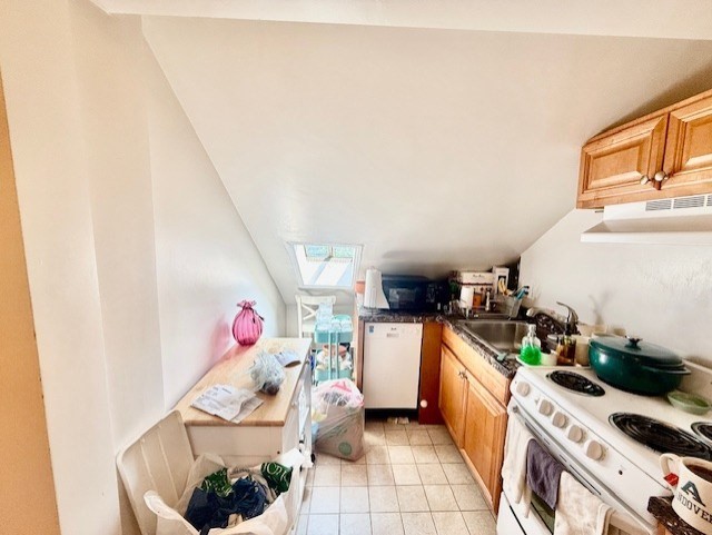 2 Derne Street, Unit 5 Boston, MA 02114 - Photo 8 of 14