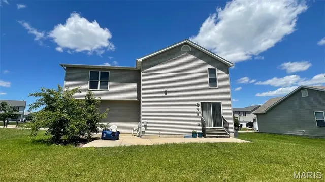 $2,380 | 56 Helena Court, Wentzville, MO 63385