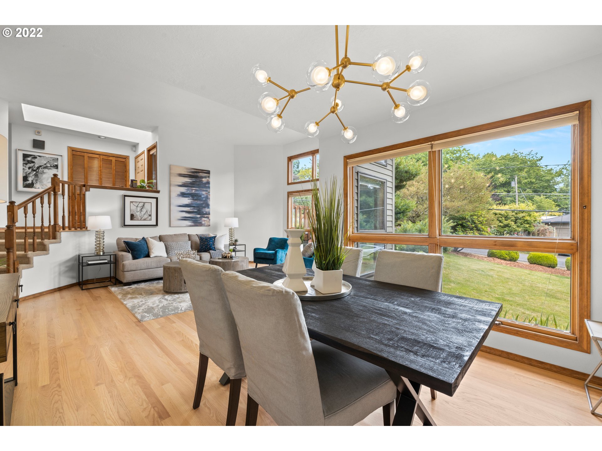 7515 Southwest 60th Avenue Portland, OR 97219 - Photo 5 of 31 Gallery Image 5