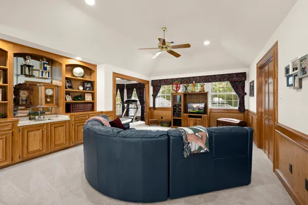$2,000,000 | 9913 Kleppel Road, Tomball, TX 77375