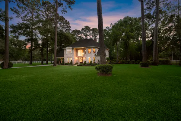 $2,000,000 | 9913 Kleppel Road, Tomball, TX 77375
