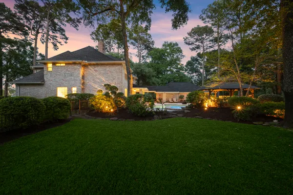 $2,000,000 | 9913 Kleppel Road, Tomball, TX 77375