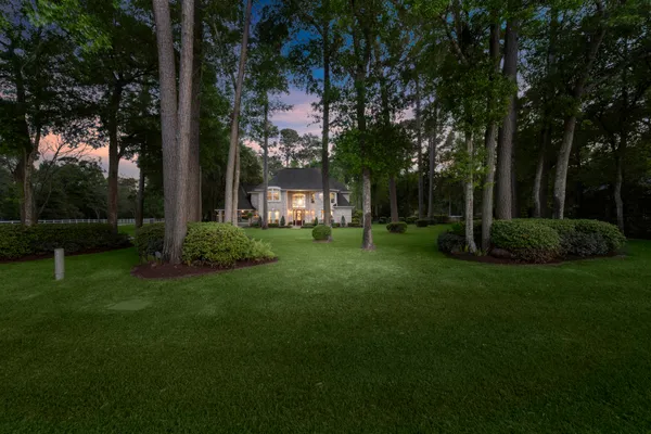 $2,000,000 | 9913 Kleppel Road, Tomball, TX 77375