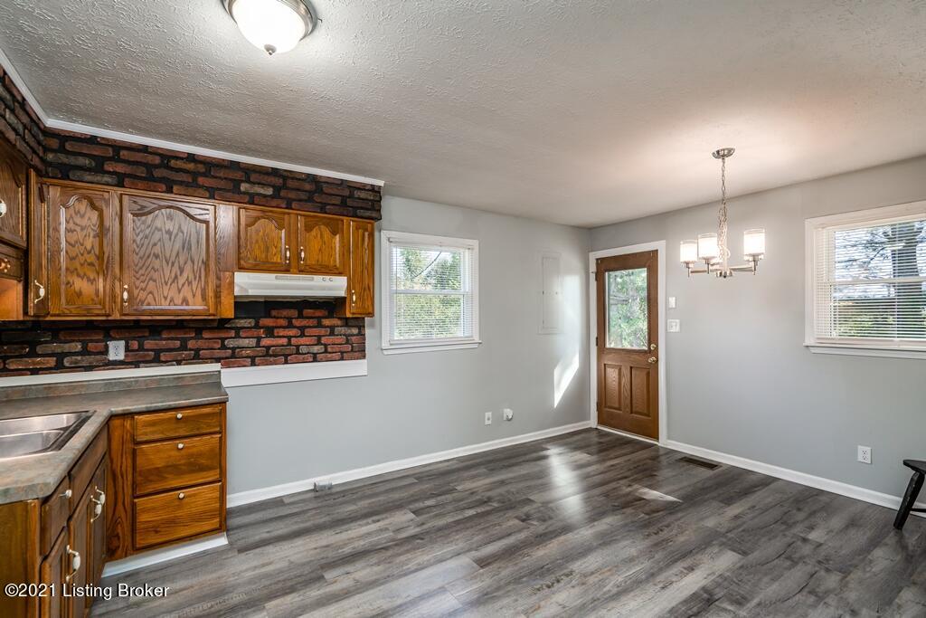 704 McCoun Road Smithfield, KY 40068 - Photo 8 of 49 Kitchen 1