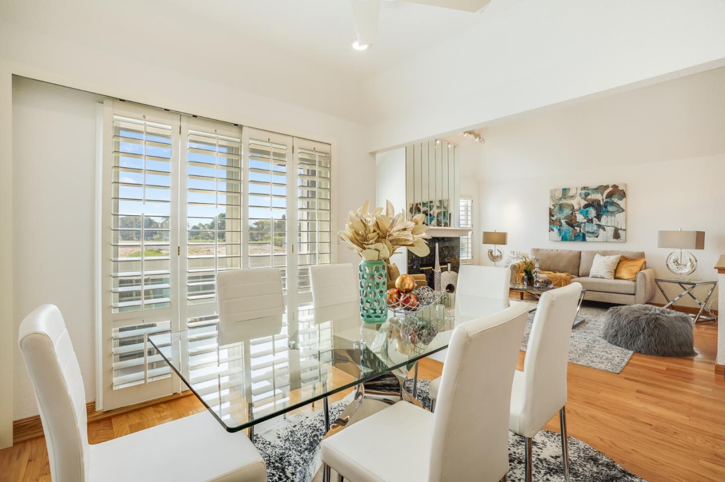 1033 Rudder Lane Foster City, CA 94404 - Photo 10 of 26 Gallery Image 10