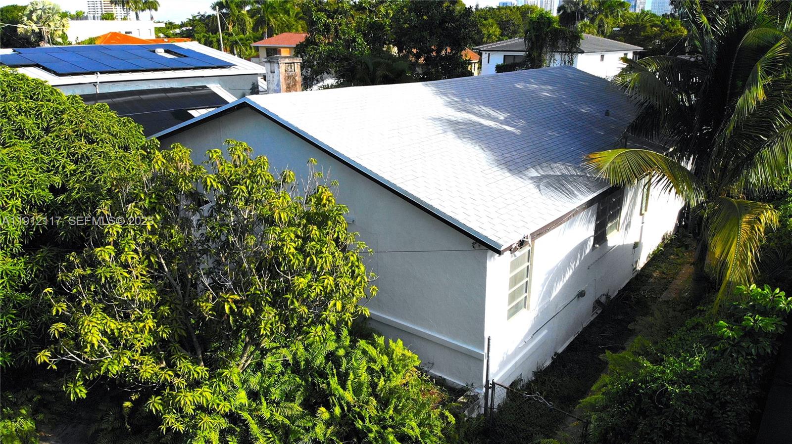 445 Southwest 24th Road Miami, FL 33129 - Photo 44 of 52 Gallery Image 44
