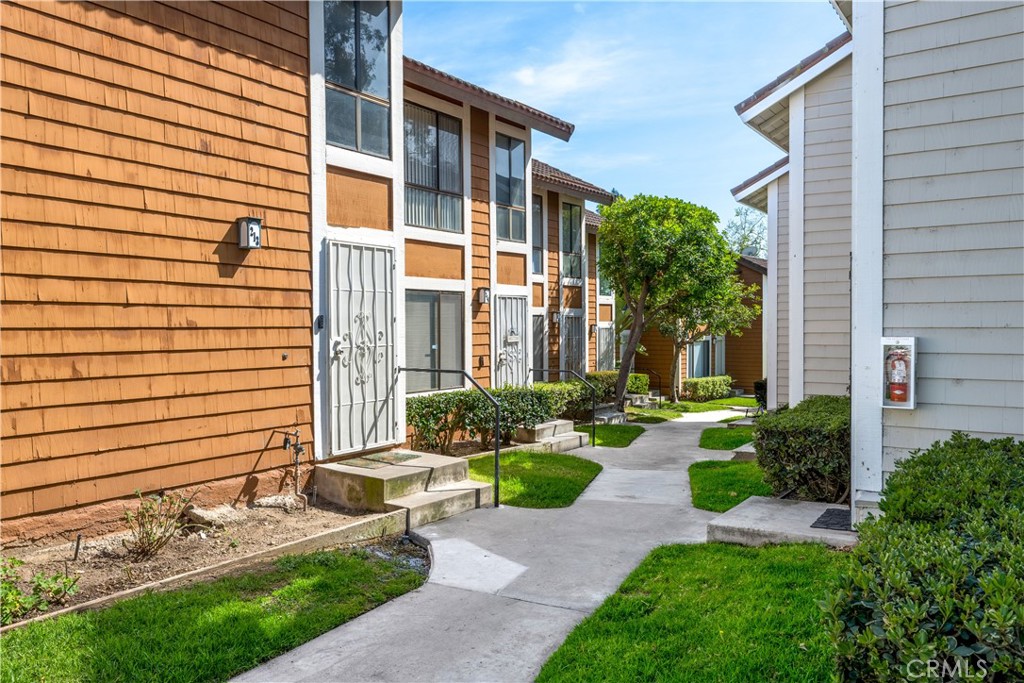 25885 Trabuco Road, Unit 213 Lake Forest, CA 92630 - Photo 26 of 34