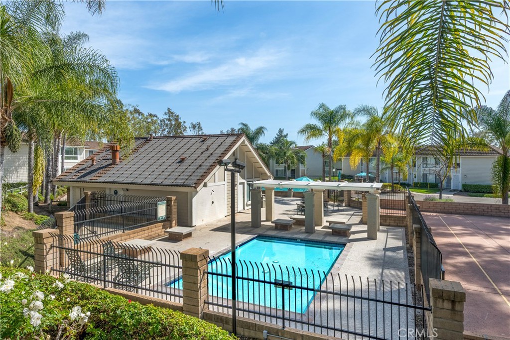 25885 Trabuco Road, Unit 213 Lake Forest, CA 92630 - Photo 27 of 34