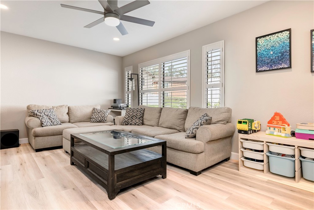 25885 Trabuco Road, Unit 213 Lake Forest, CA 92630 - Photo 4 of 34