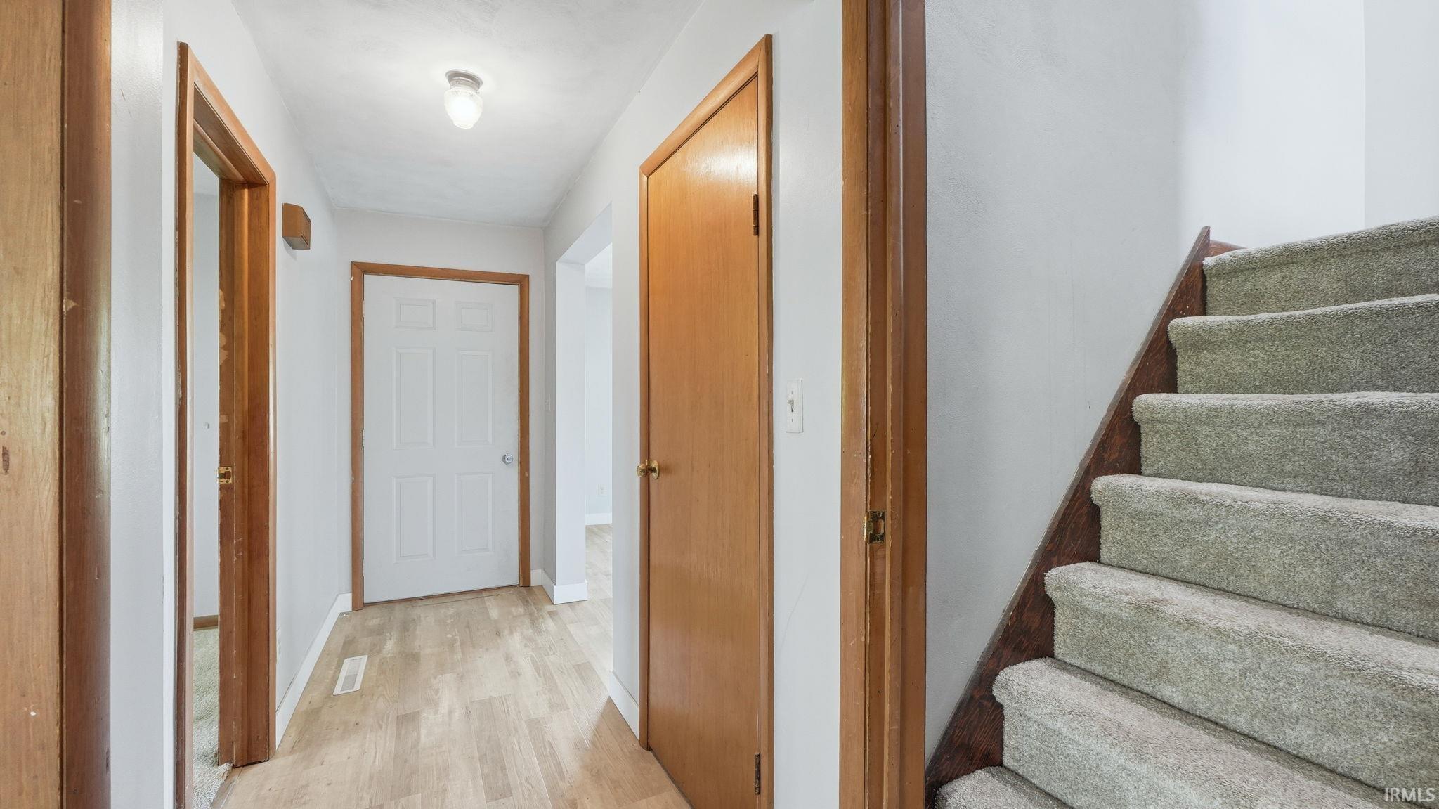 6304 Hazelett Road Fort Wayne, IN 46835 - Photo 16 of 36 Gallery Image 16