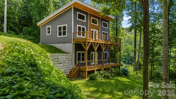 $519,000 | 19 Sassafras Valley Road, Swannanoa, NC 28778