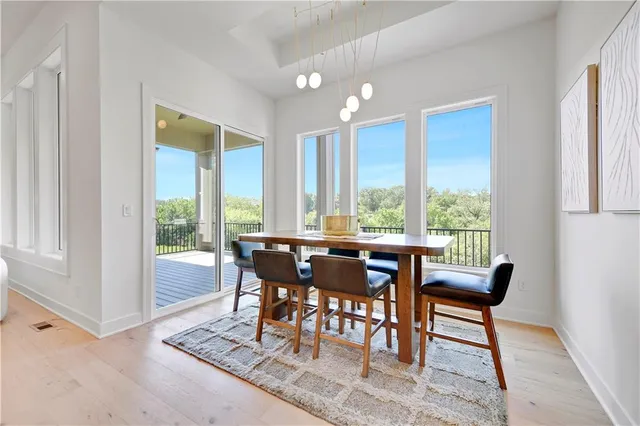 $1,082,992 | 9962 Brockway Street, Lenexa, KS 66220