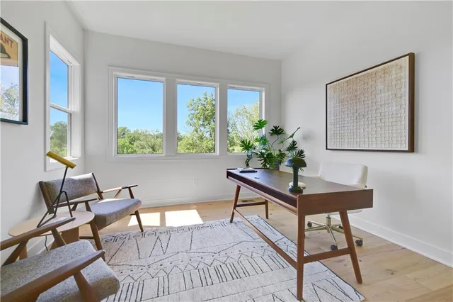 $1,082,992 | 9962 Brockway Street, Lenexa, KS 66220