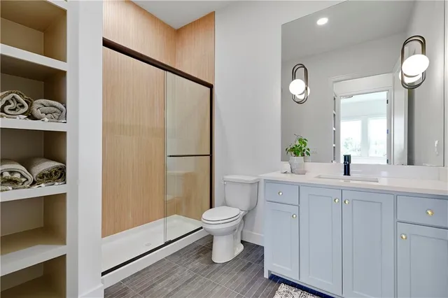 $1,082,992 | 9962 Brockway Street, Lenexa, KS 66220