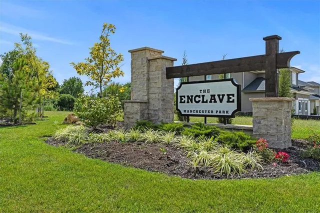 $1,082,992 | 9962 Brockway Street, Lenexa, KS 66220