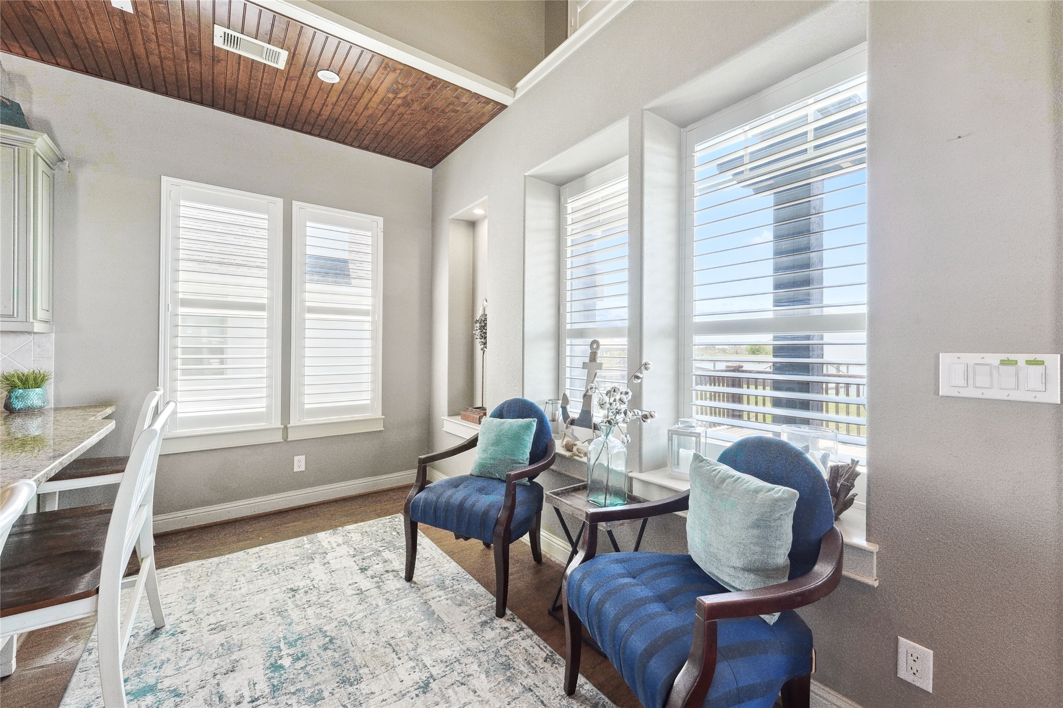 223 South Front Street Freeport, TX 77541 - Photo 14 of 33