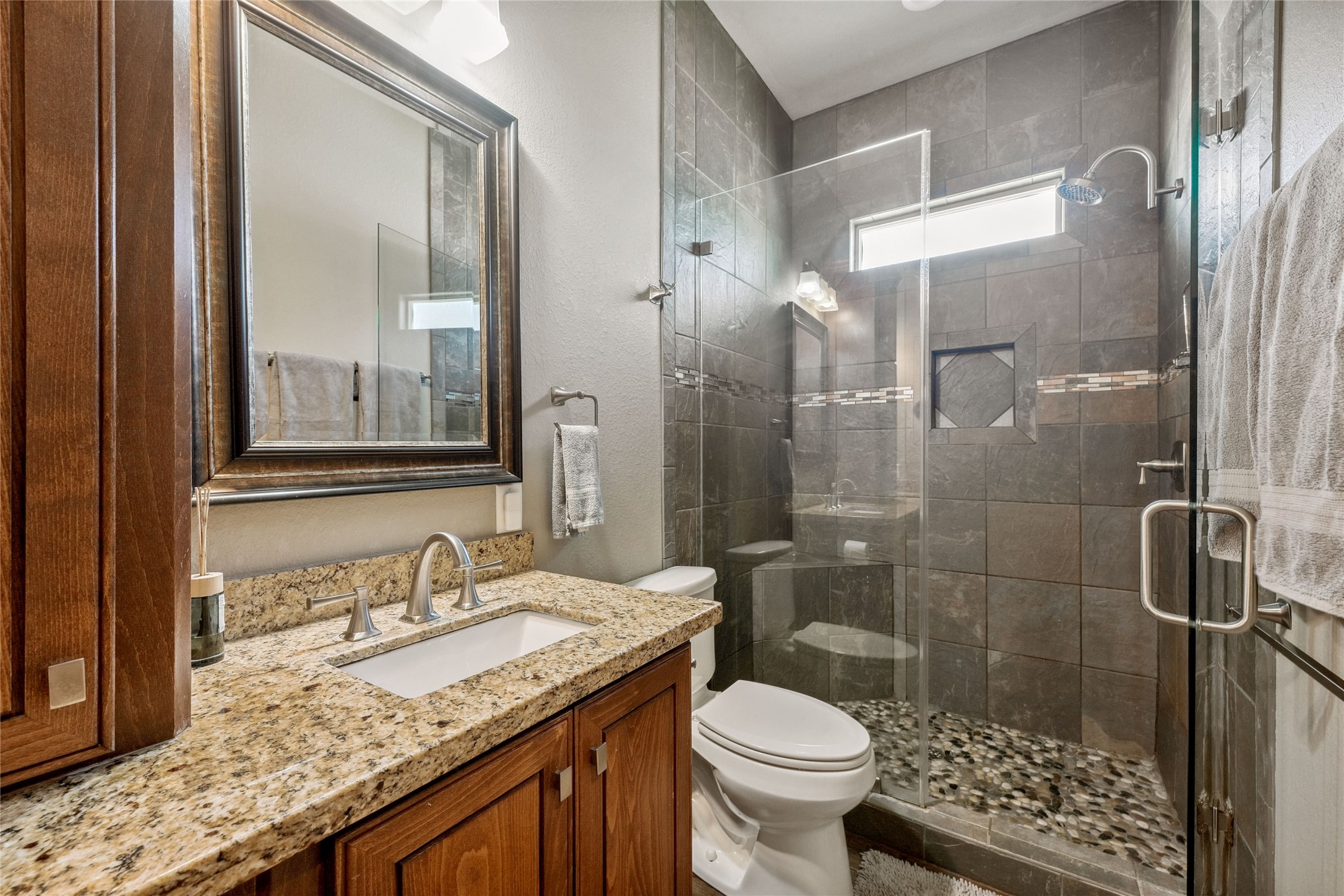 223 South Front Street Freeport, TX 77541 - Photo 21 of 33