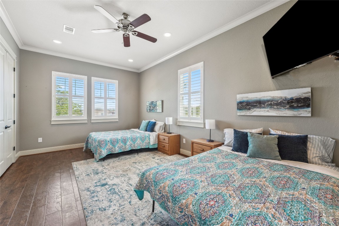 223 South Front Street Freeport, TX 77541 - Photo 23 of 33