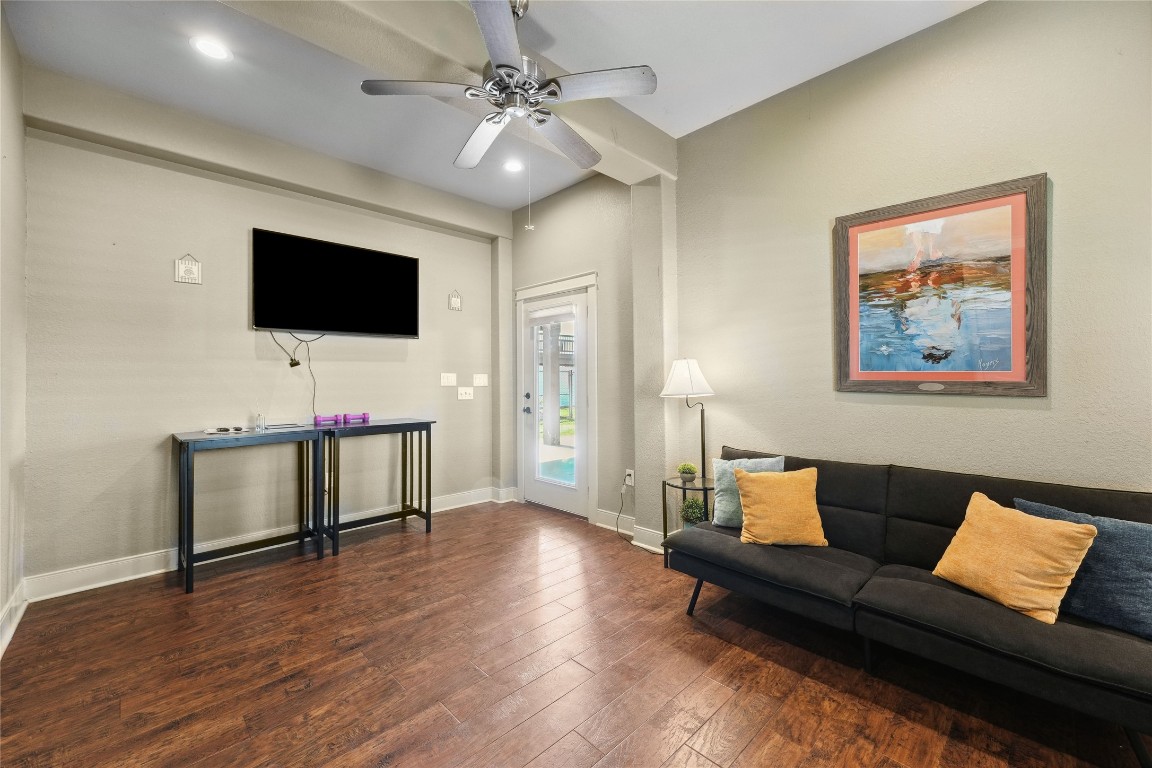 223 South Front Street Freeport, TX 77541 - Photo 26 of 33