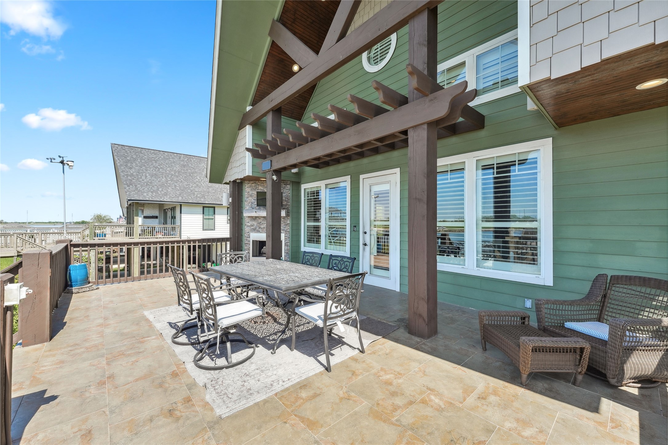 223 South Front Street Freeport, TX 77541 - Photo 3 of 33