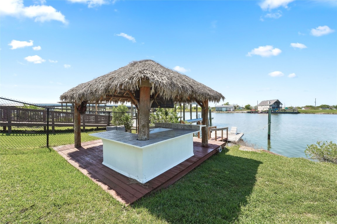 223 South Front Street Freeport, TX 77541 - Photo 5 of 33