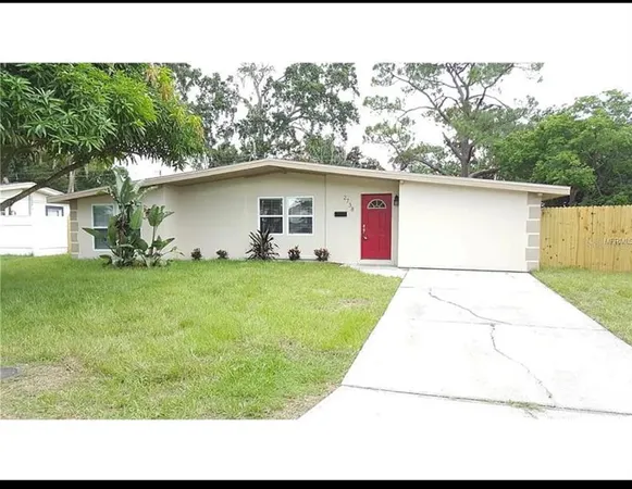 $2,400 | 2738 Ingot Place, Sarasota, FL 34235