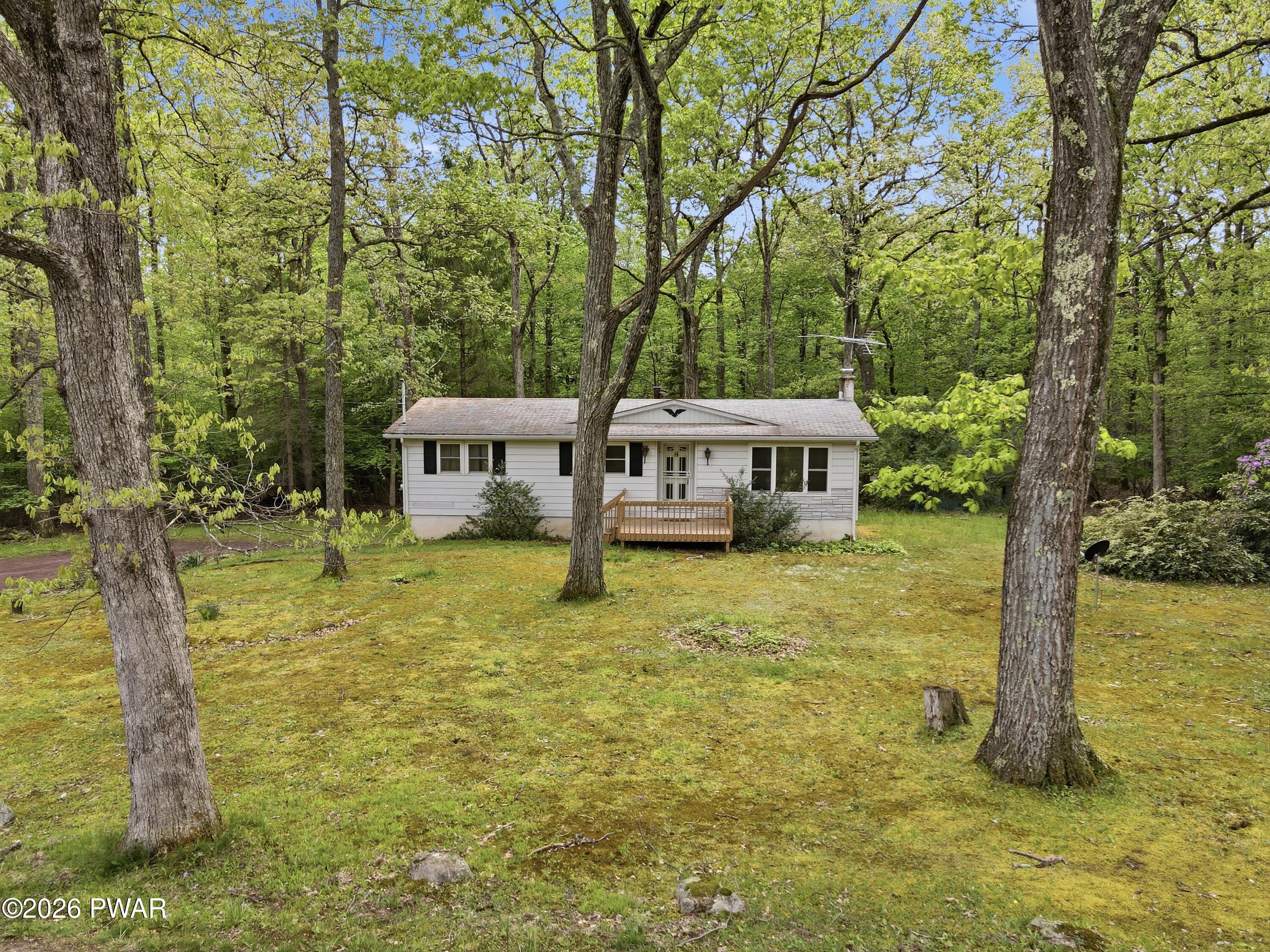 277 Mozzette Road Canadensis, PA 18325 - Photo 3 of 43 Gallery Image 3