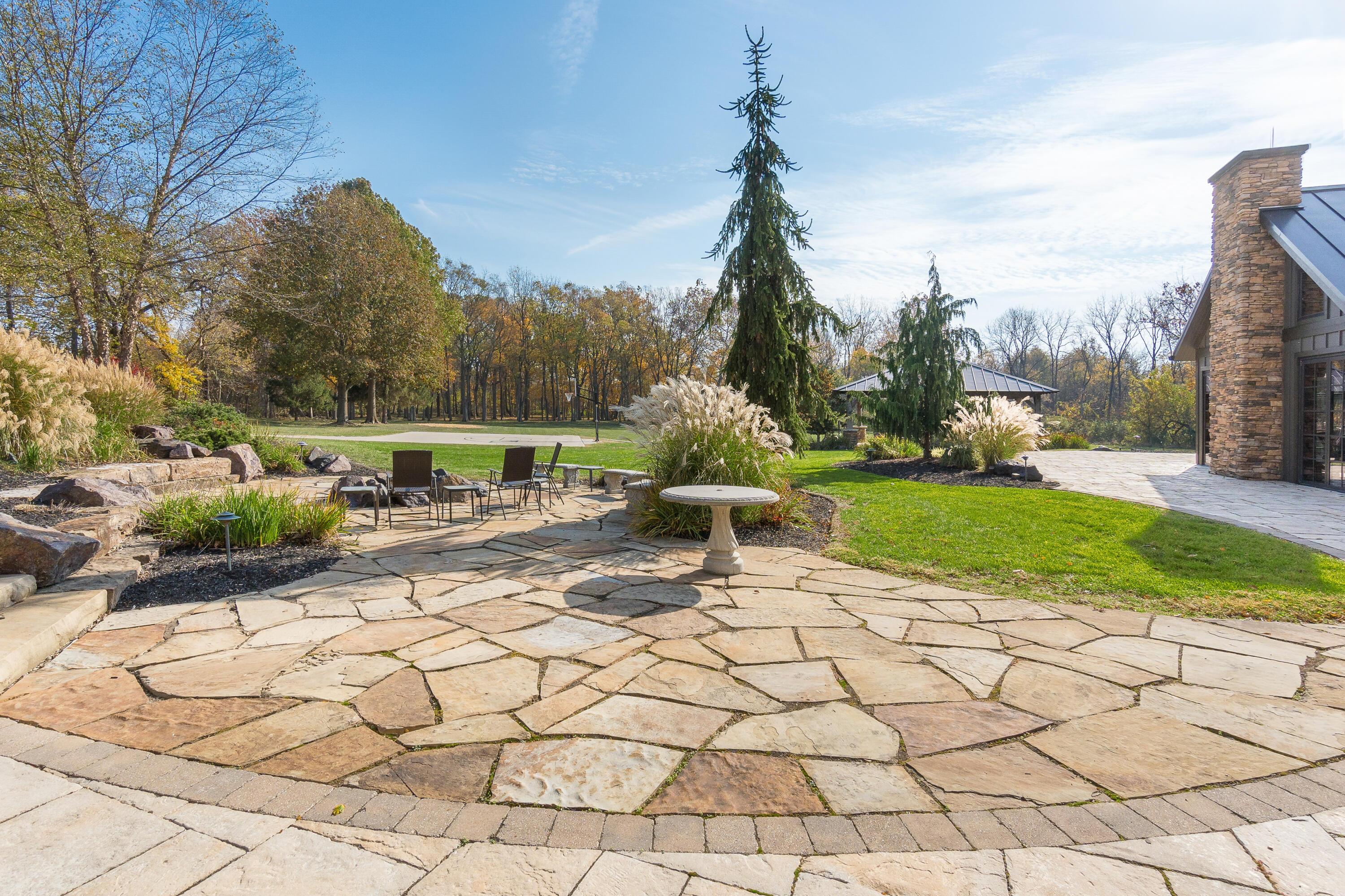 10492 Allen Road Pickerington, OH 43147 - Photo 18 of 106