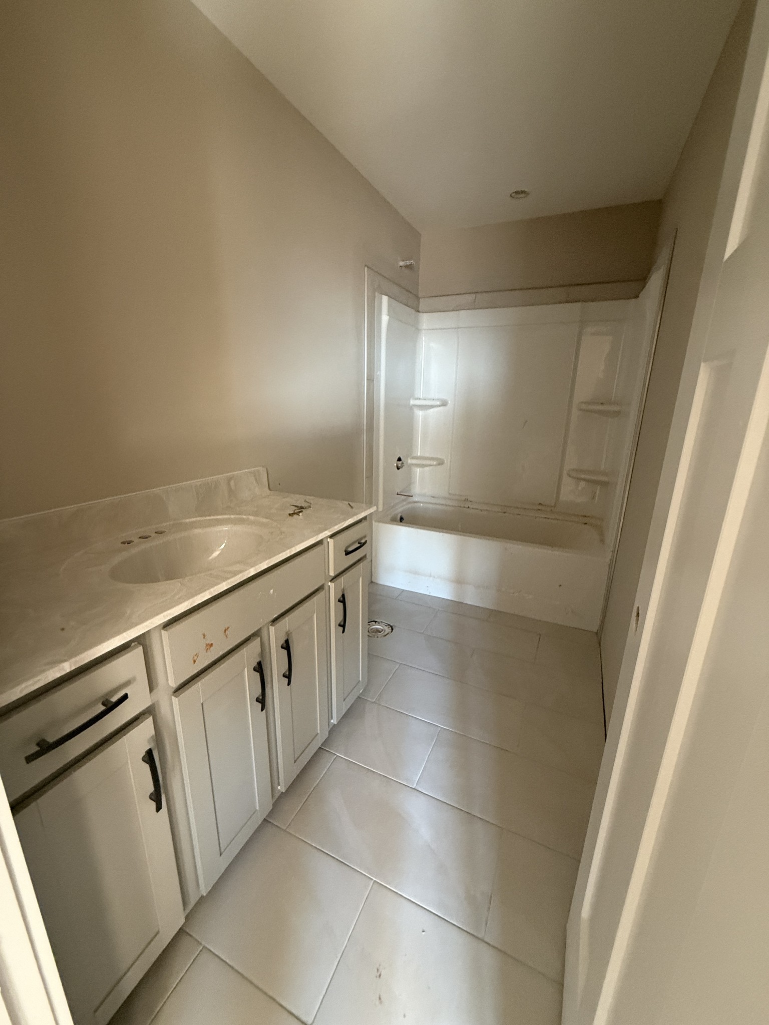 30 Echo Ridge Oak Grove, KY 42262 - Photo 39 of 43 a view of a hallway with entryway