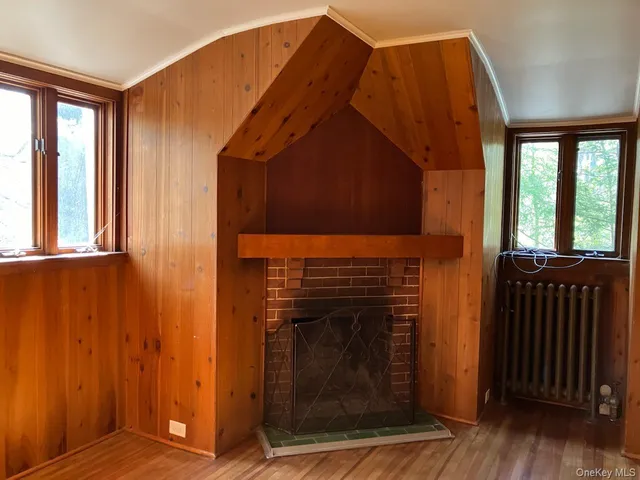 $975,000 | 12 Pine Hill Road, Tuxedo Park, NY 10987