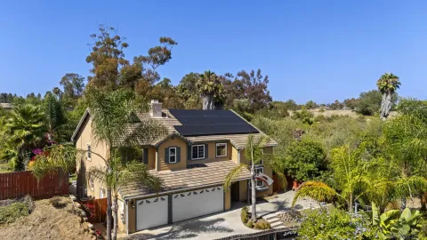 $1,039,000 | 1747 Wildflower Court, Vista, CA 92083