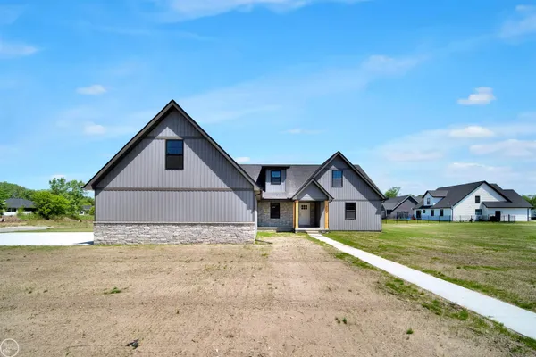 $499,900 | 239 Shelldrake Lane, Unit 40, St. Clair, MI 48079