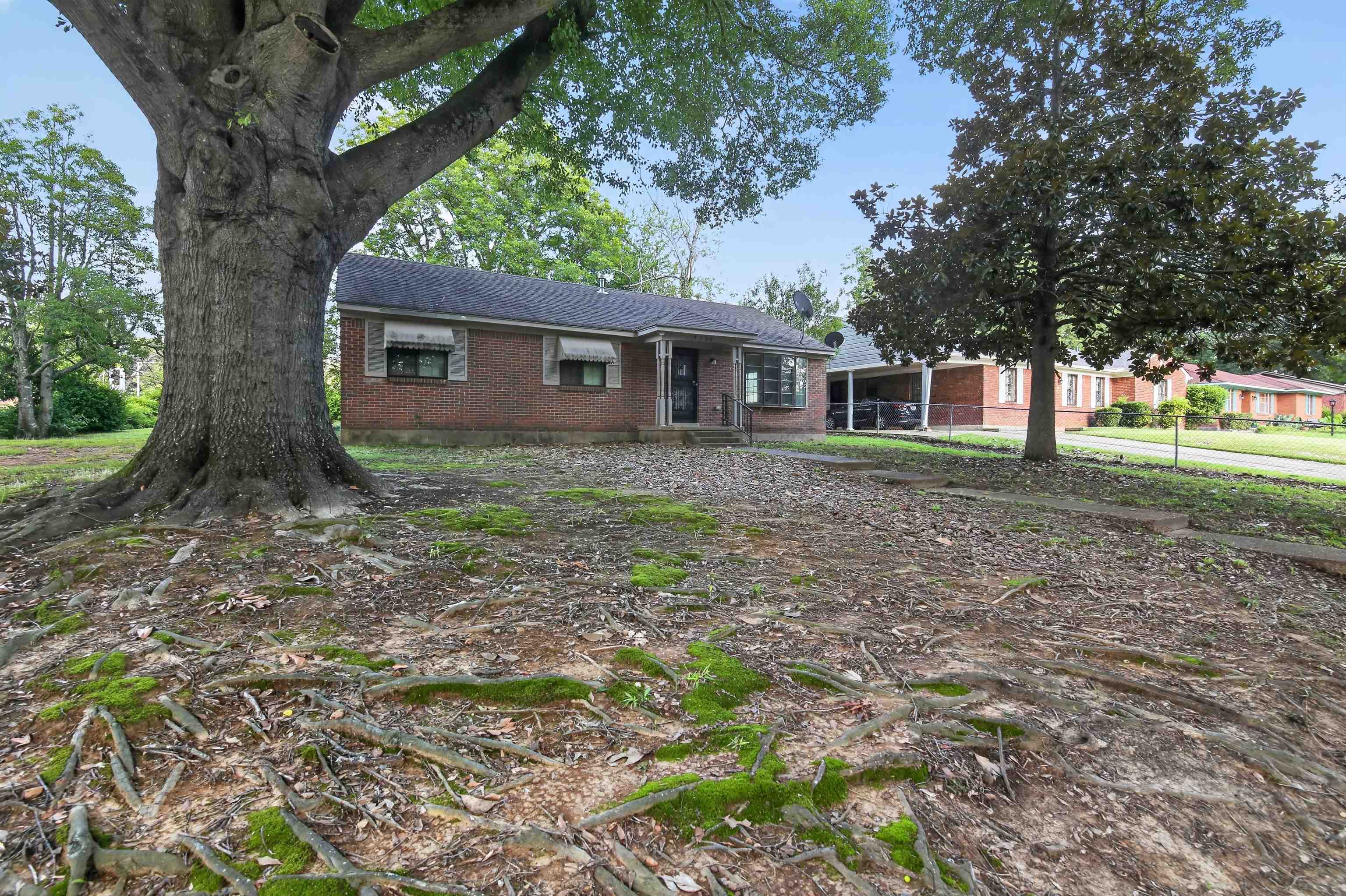 4254 Sidney Road Memphis, TN 38116 - Photo 3 of 23 a house view with a backyard space