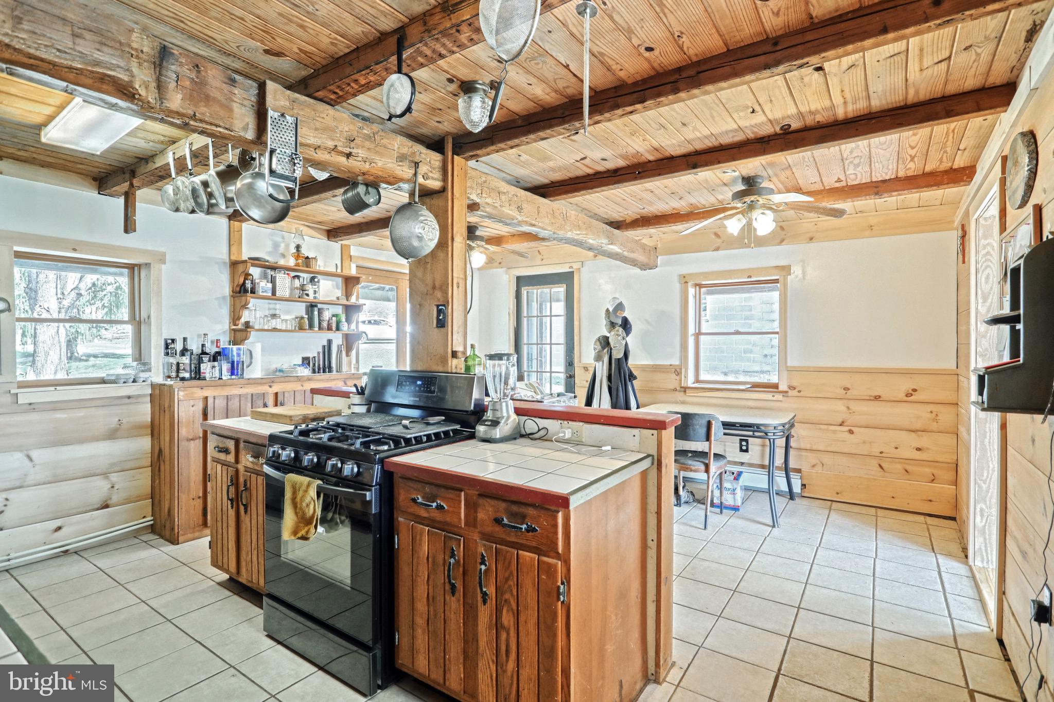 1641 Coon Road Aspers, PA 17304 - Photo 11 of 63 Gallery Image 11