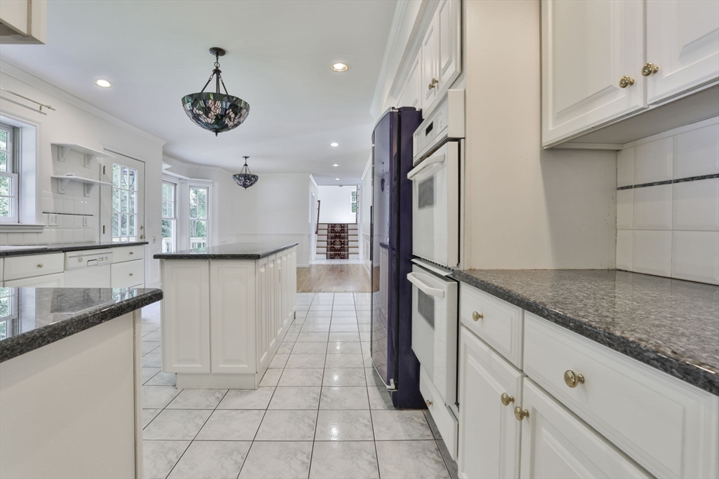 19 Fieldstone Way Boxford, MA 01921 - Photo 11 of 35