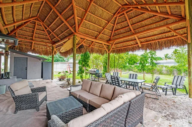 $449,000 | 236 West 24th Street, Riviera Beach, FL 33404