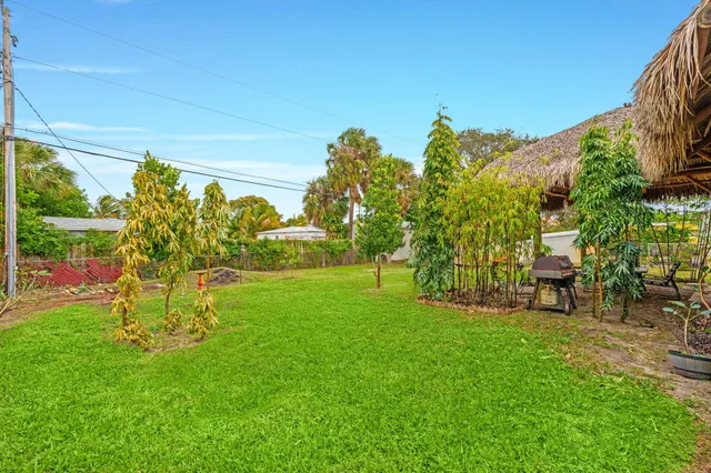 $449,000 | 236 West 24th Street, Riviera Beach, FL 33404