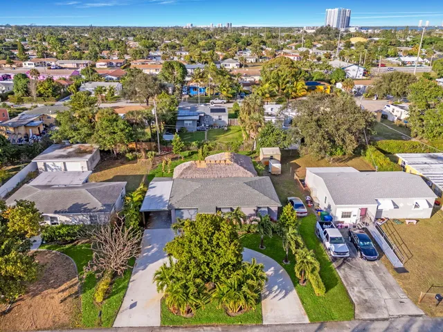 $449,000 | 236 West 24th Street, Riviera Beach, FL 33404