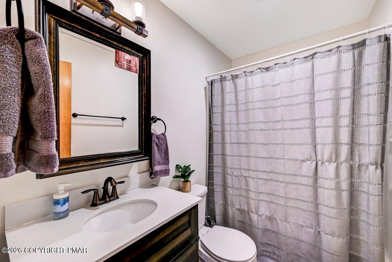115 Fawn Road Pocono Lake, PA 18347 - Photo 36 of 71 Main Full Bathroom