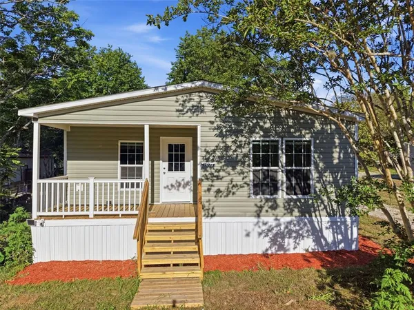 $249,900 | 42039 Cherry Avenue, DeLand, FL 32720