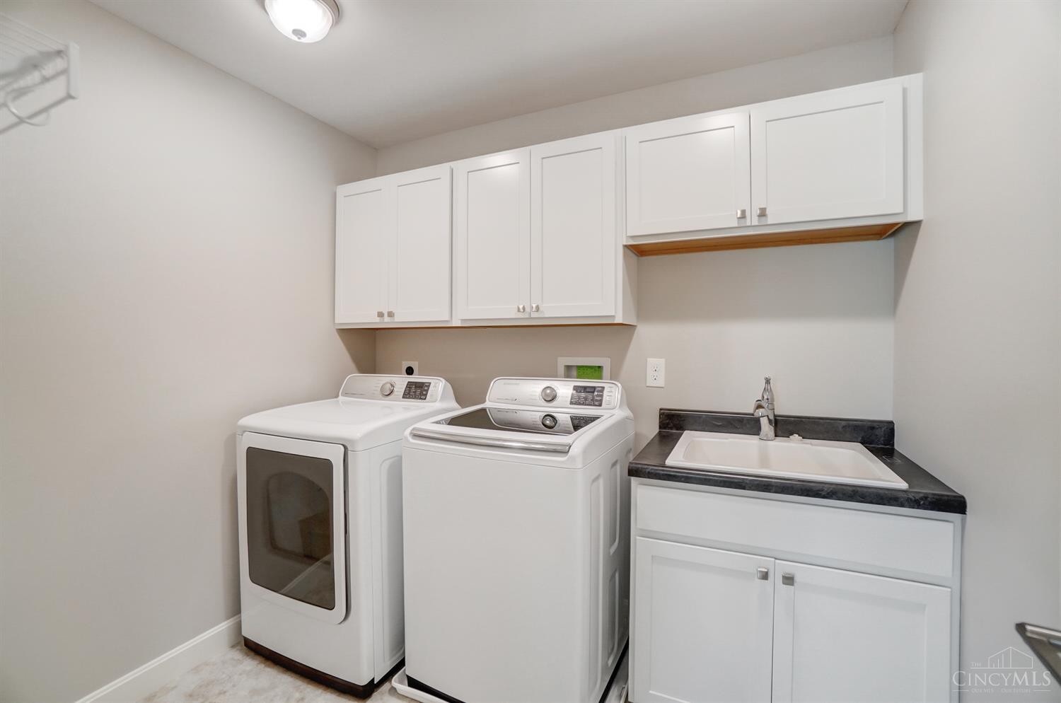 8186 Forest Road Cincinnati, OH 45255 - Photo 34 of 51
