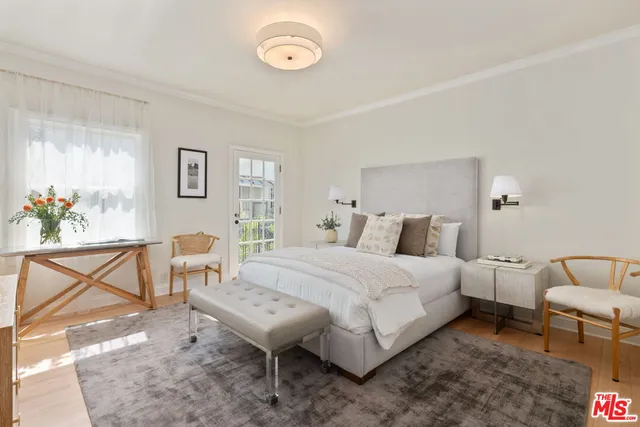 $20,000 | 802 South Cochran Avenue, Los Angeles, CA 90036