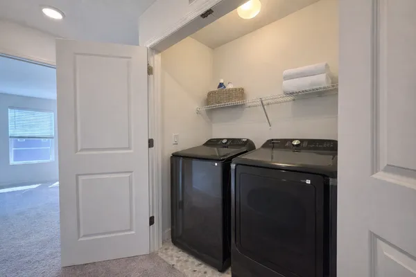 $384,900 | 5895 156th Way, St. Paul, MN 55124