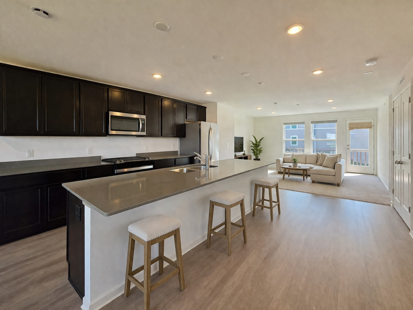 5895 156th Way St. Paul, MN 55124 - Photo 3 of 16