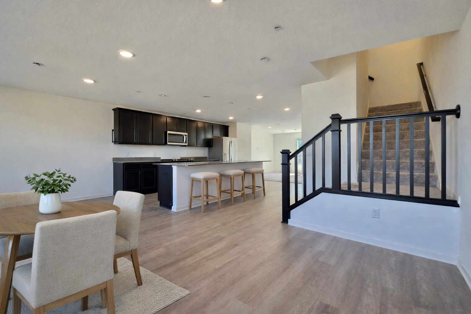 5895 156th Way St. Paul, MN 55124 - Photo 4 of 16