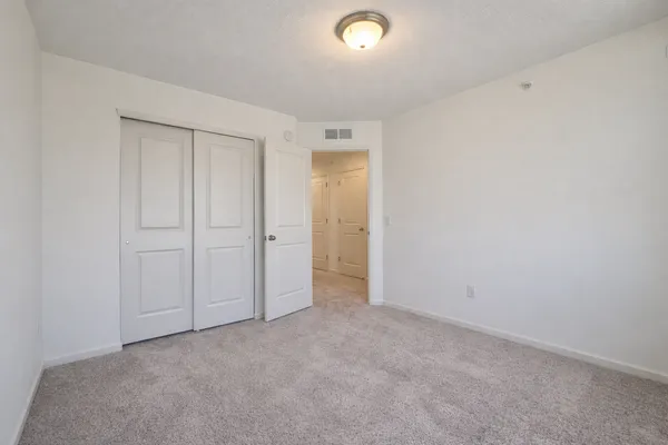 $384,900 | 5895 156th Way, St. Paul, MN 55124
