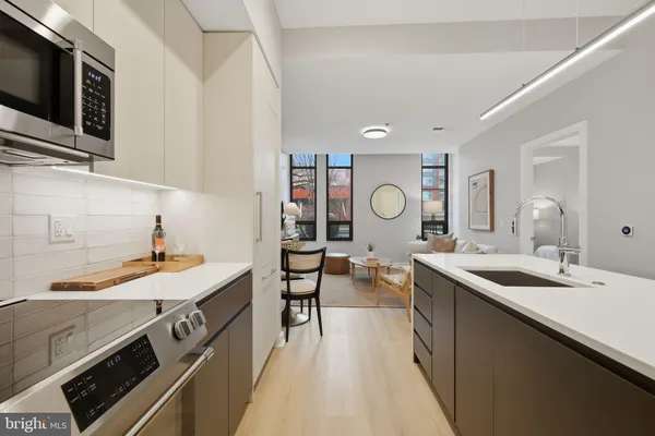 $3,100 | 950 3rd Street Northwest, Unit 103, Washington, DC 20001