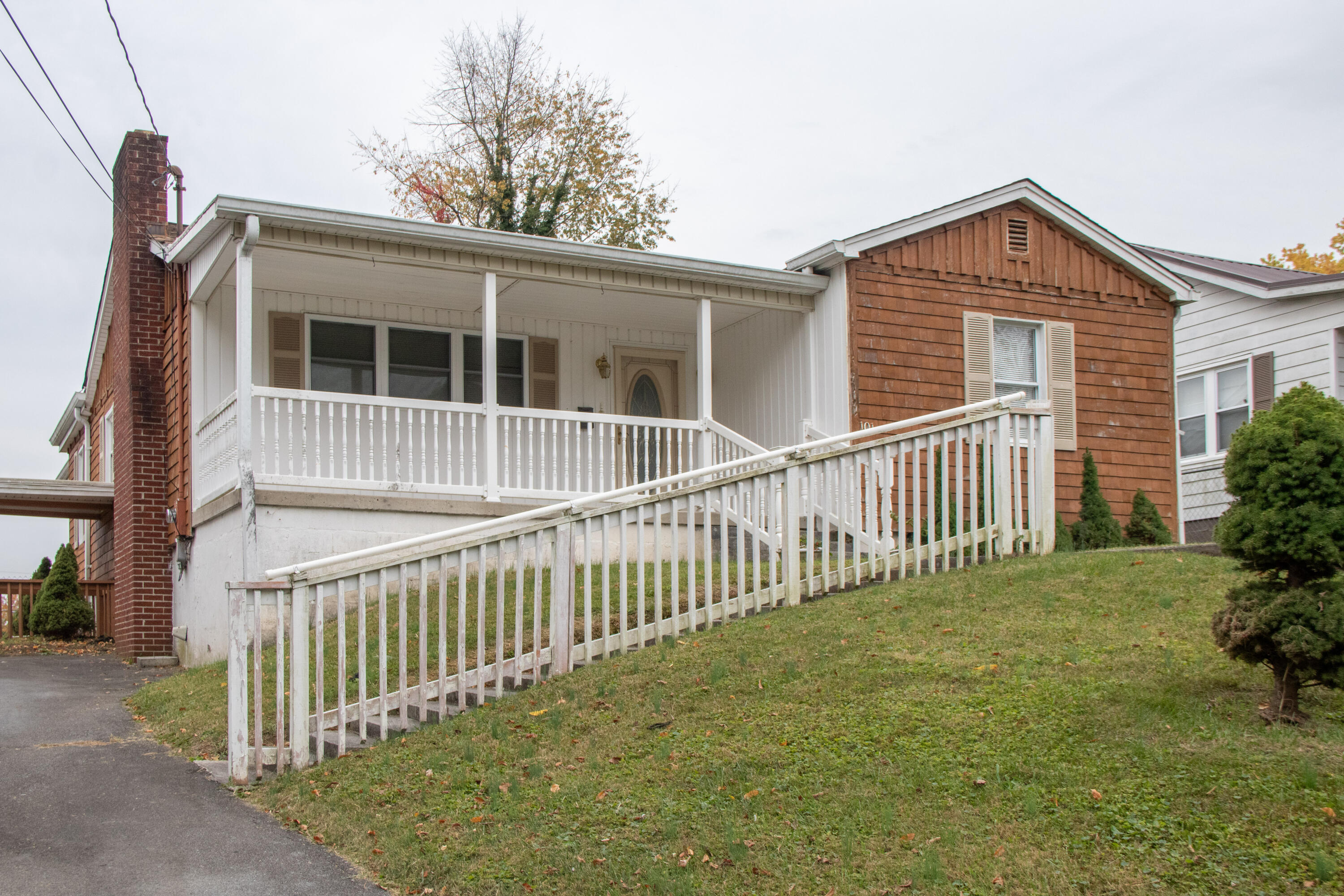 101 Rex Road Bristol, TN 37620 - Photo 1 of 44 Rex-1