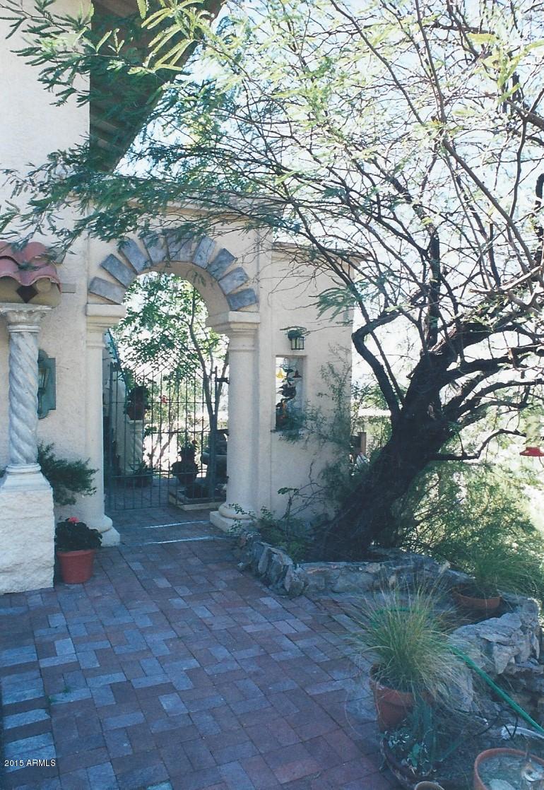 1901 East Mountain View Road Phoenix, AZ 85020 - Photo 3 of 5 1901.3